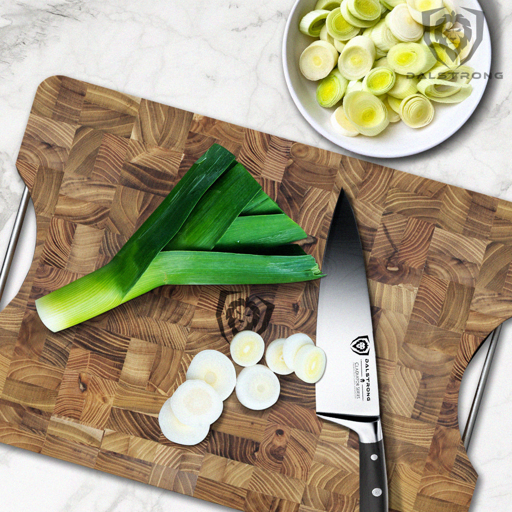  COOK WITH COLOR Salad Chopper Scissors: Effortlessly Slice,  Chop, and Toss Your Salad with Precision - Ergonomic Design for Easy  Handling - Stainless Steel Blades for Efficient Cutting - (Black) 