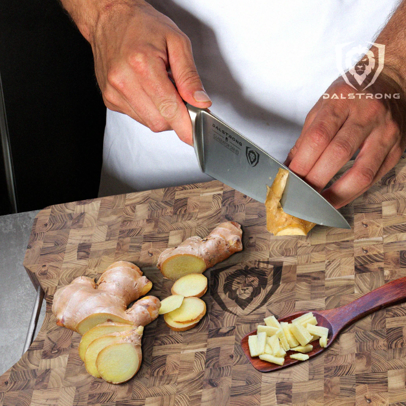 Effortlessly Grate, Slice, and Peel Ginger with Our 3-in-1 Ginger Tool 