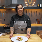 The Very Best Women's Apron You Can Find