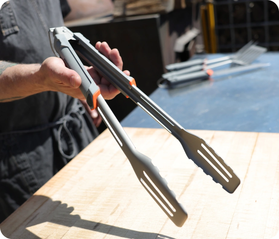 <h6><strong>Wash, dry, put away.</strong></h6><p>Grilling makes a mess. The tools shouldn’t make cleanup a second job. Stainless steel coated in Titanium Nitride rinses clean of grease, sauce, and marinade with warm water and dish soap. The KNURLOX™ handle wipes down just as easily and doesn’t hold onto smell or stain.</p><h6><strong>Comes back cook after cook.</strong></h6><p>No oiling, no seasoning, no babying. Towel dry, hang or stack, ready for the next session. The coatings hold up to repeated cleans, and the corrosion resistance keeps the metal looking sharp through years of use.</p>