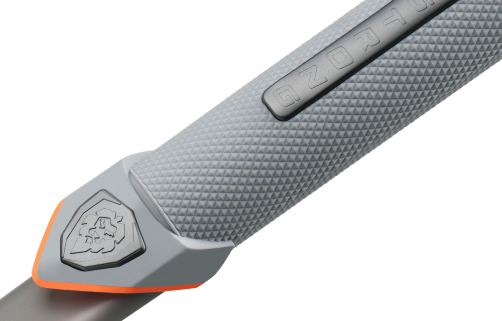 Close-up of the textured KNURLOX handle