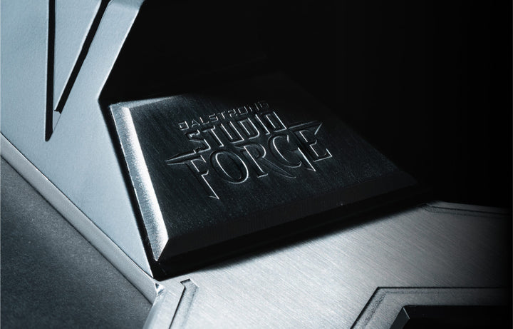 Batman Studio Forge™ | 8” Bladed Displayable Chef Knife & Display Stand | The Gotham City™ Edge