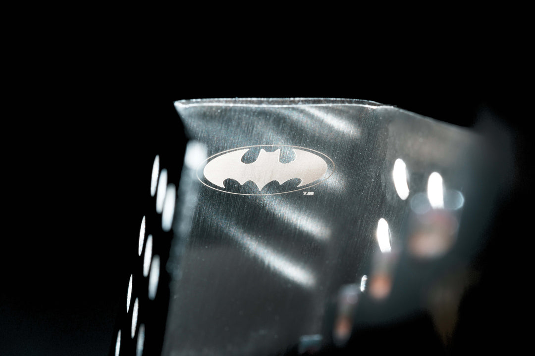 Batman Studio Forge™ | 8” Bladed Displayable Chef Knife & Display Stand | The Gotham City™ Edge