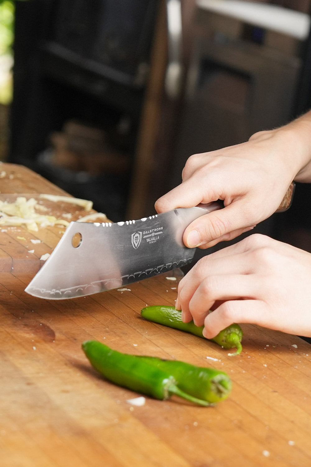 Chef & Cleaver Crixus Knife 8" | Green Handle | Valhalla Series | Dalstrong © 13